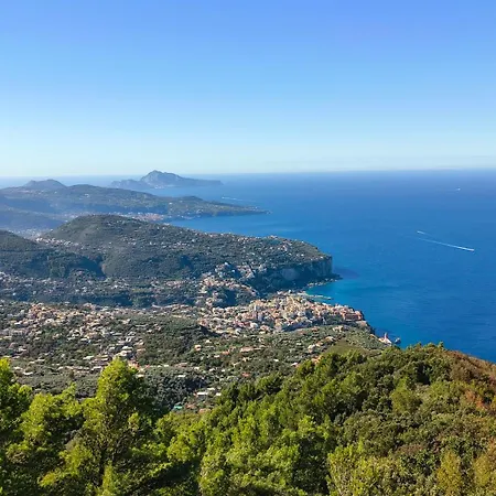 Blue Tide Vico Equense